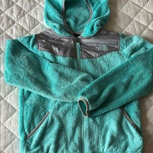 The North Face Kids' Aqua and Gray Fleece Jacket